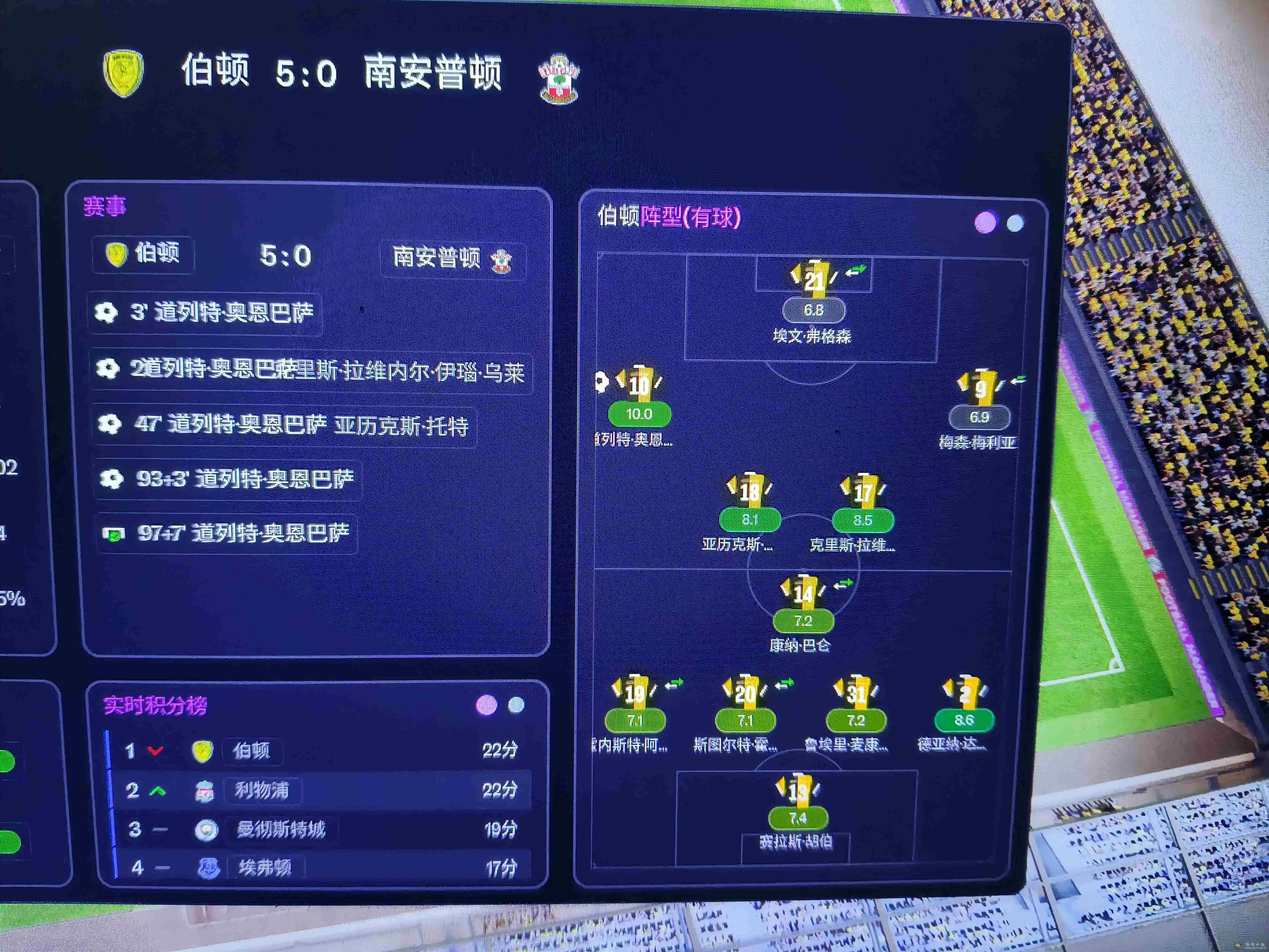 �������ҿ��е�С��